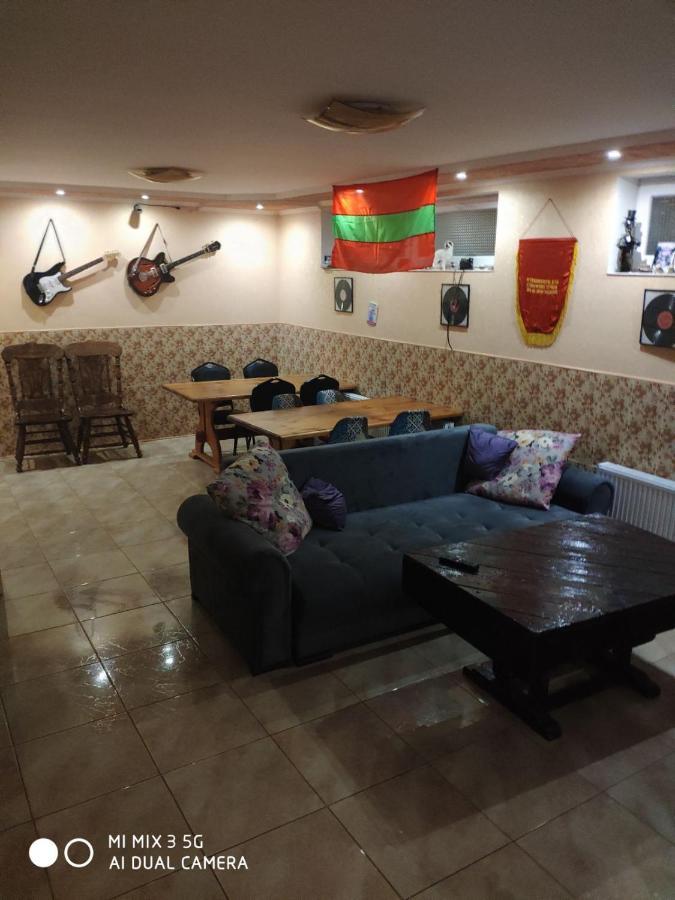 تيراسبول Like Home Hostel المظهر الخارجي الصورة